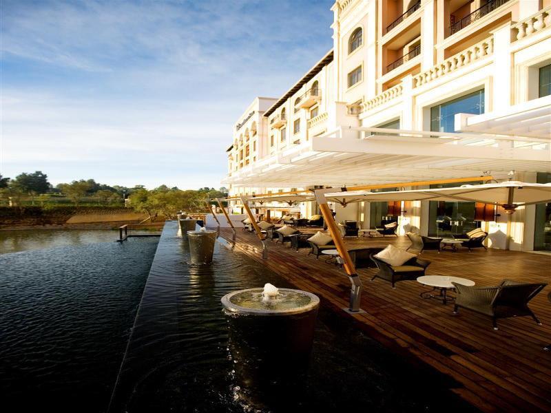 Pivot Hotel Montecasino Johannesburg Eksteriør bilde