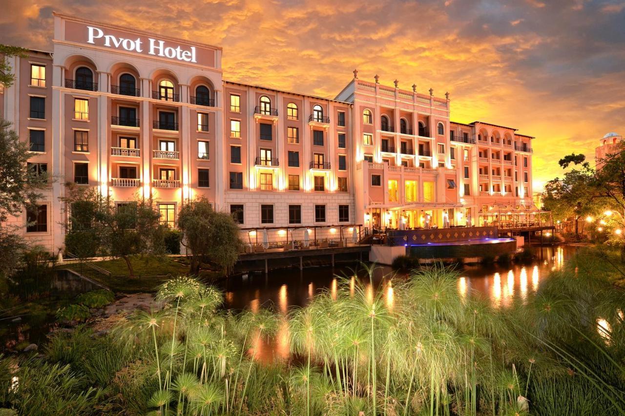 Pivot Hotel Montecasino Johannesburg Eksteriør bilde