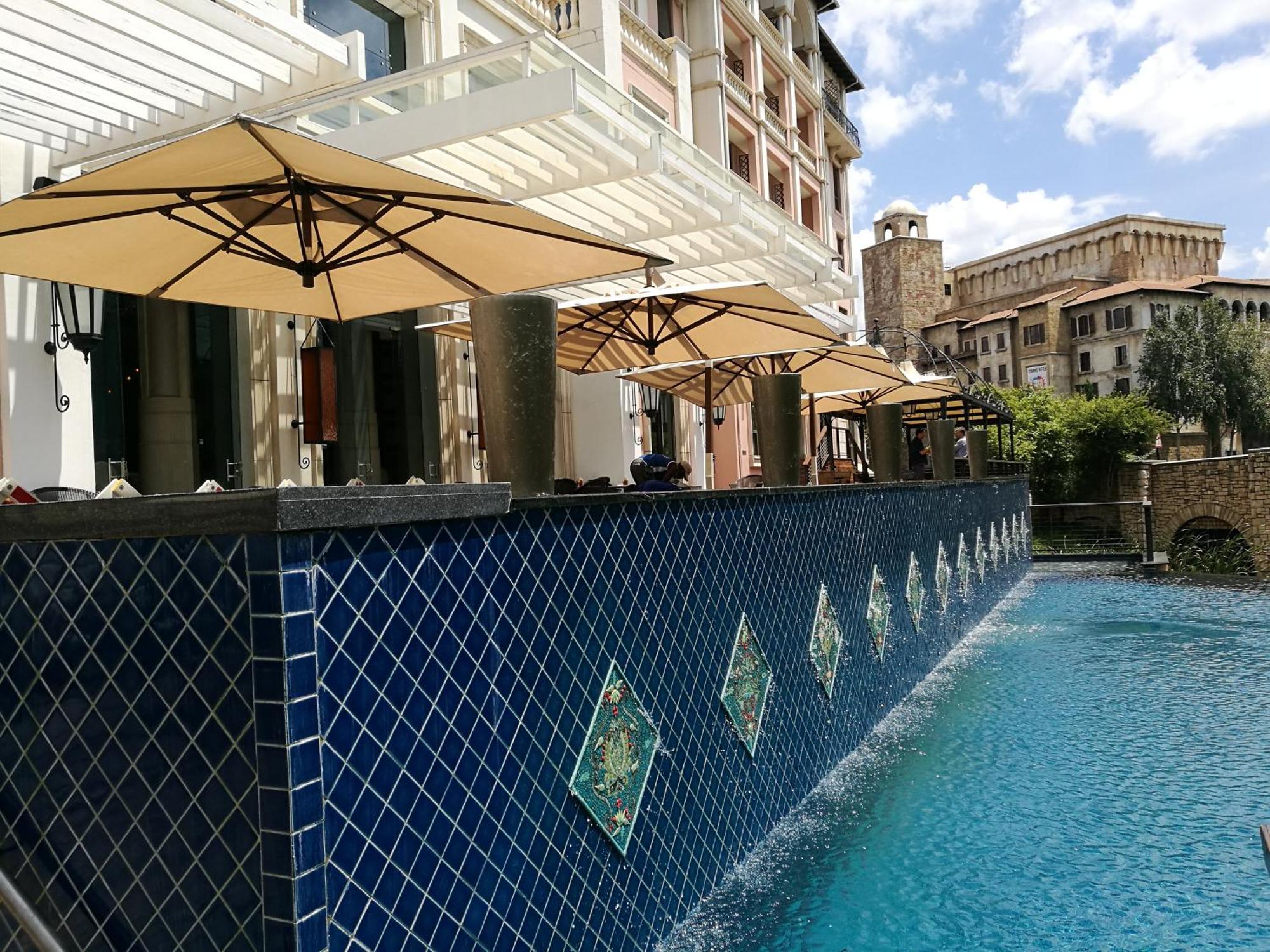 Pivot Hotel Montecasino Johannesburg Eksteriør bilde