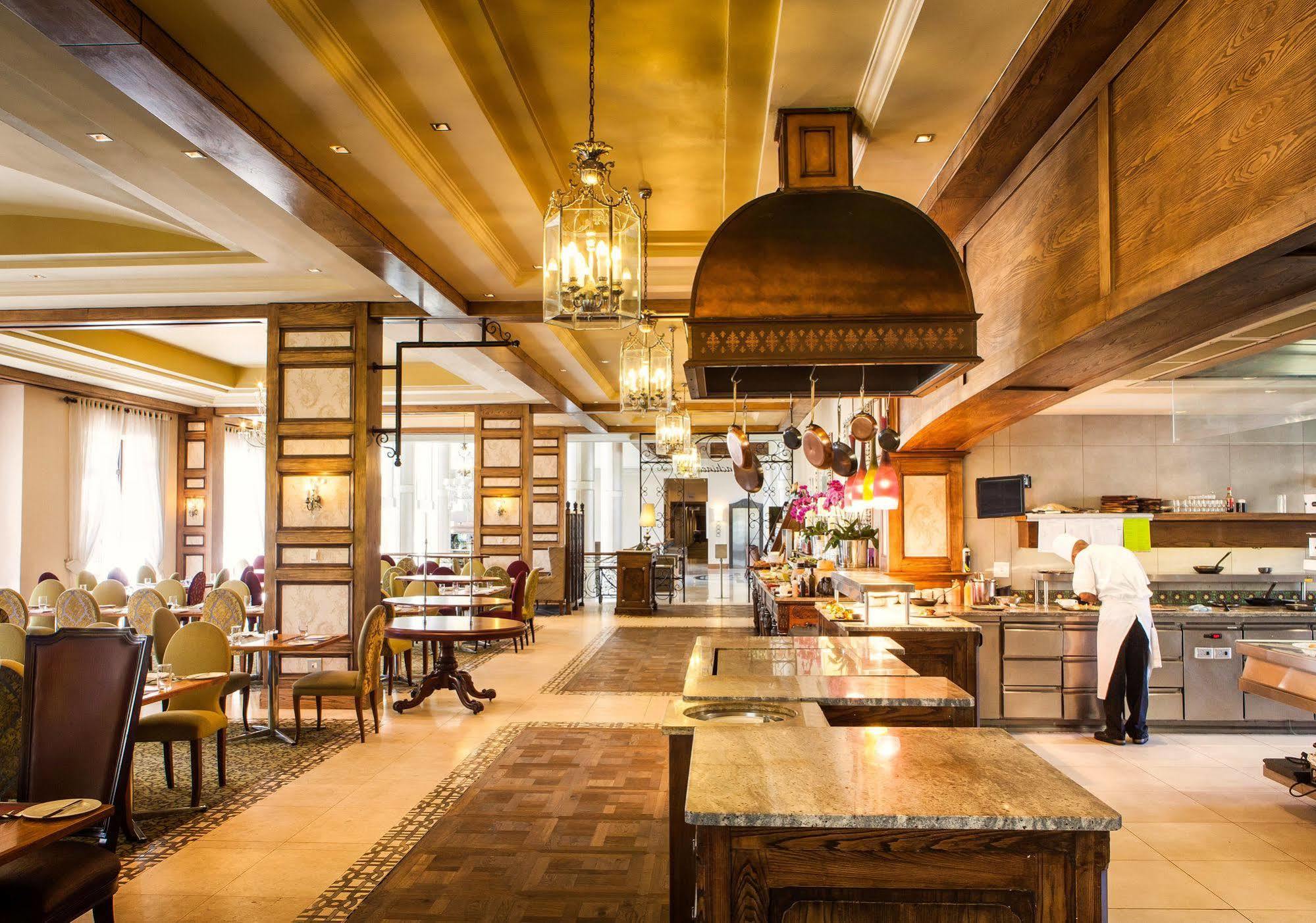 Pivot Hotel Montecasino Johannesburg Eksteriør bilde